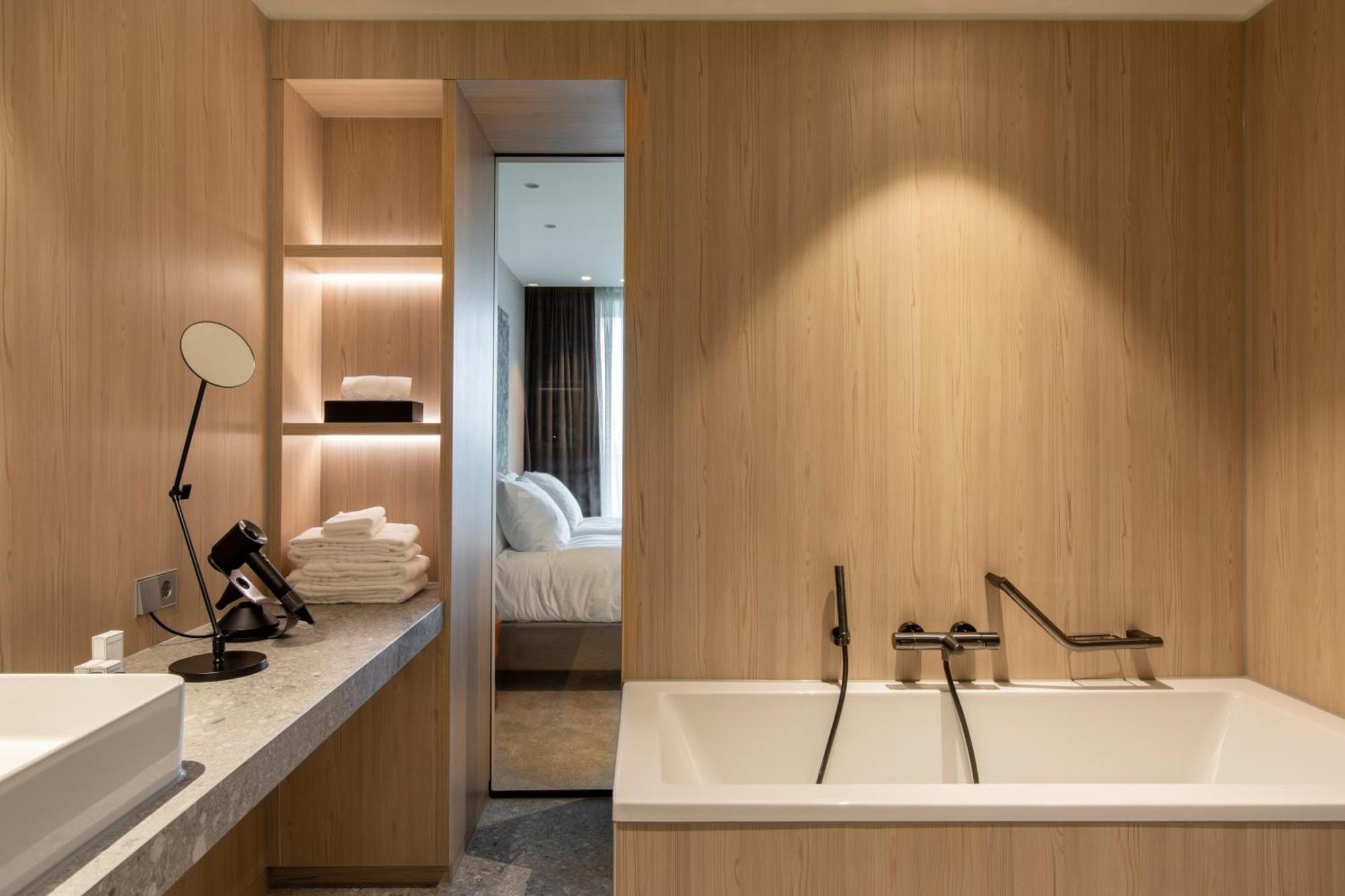 Van Der Valk Hotel Deventer Kültér fotó