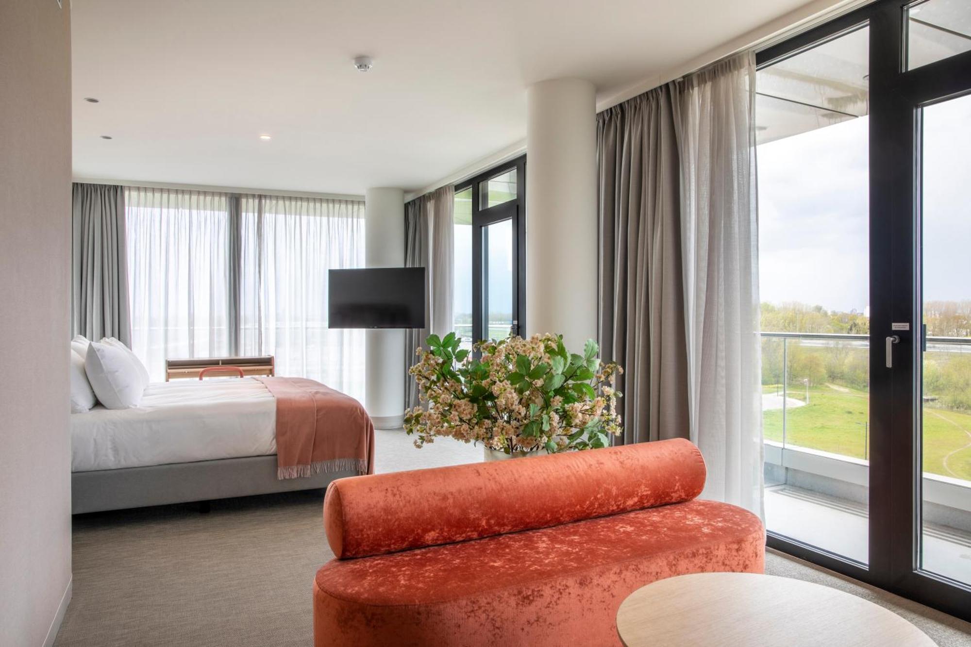 Van Der Valk Hotel Deventer Kültér fotó