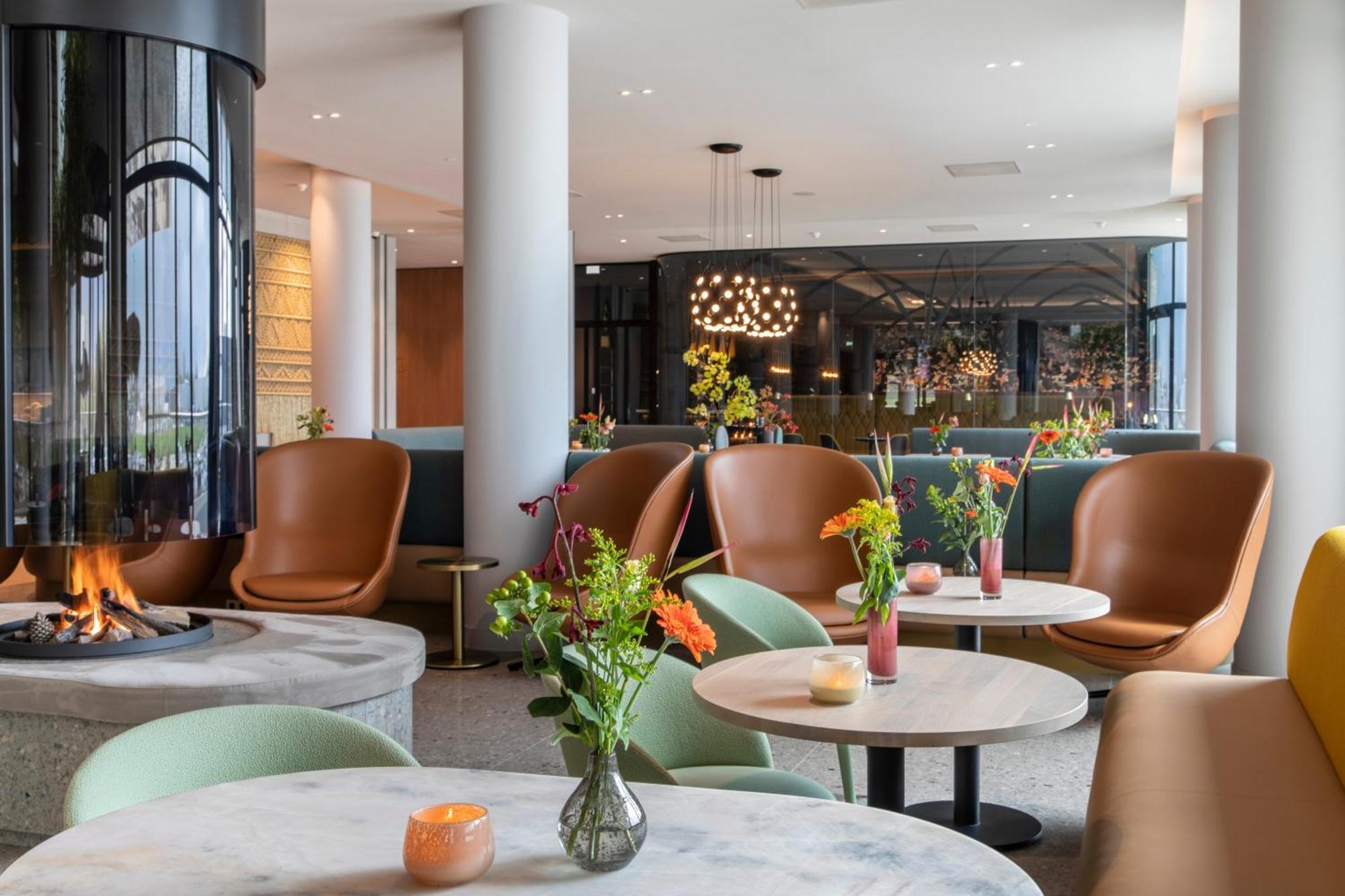 Van Der Valk Hotel Deventer Kültér fotó